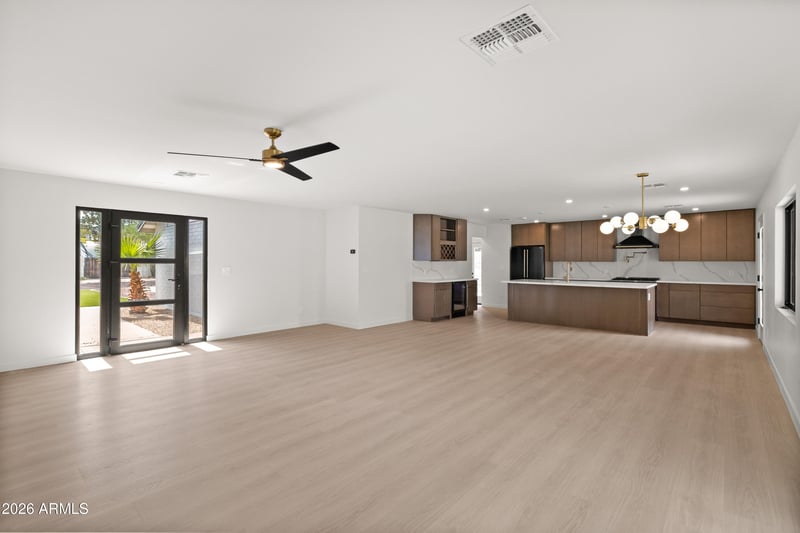 10010 N 29th St, Phoenix, AZ 85028