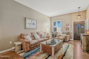 10010 Royal Oak Rd #R, Sun City, AZ 85351