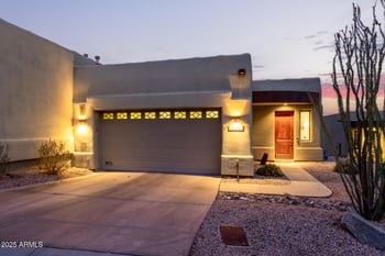 10011 1st Ave, Phoenix, AZ 85021