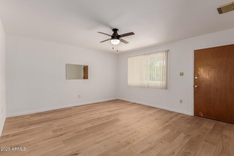 10012 16th Dr, Phoenix, AZ 85021