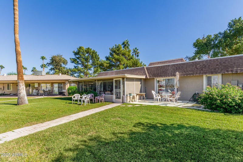 10012 Bolivar Dr, Sun City, AZ 85351