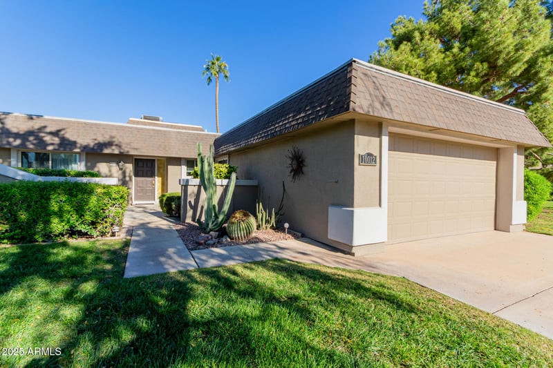 10012 Bolivar Dr, Sun City, AZ 85351