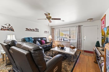 10013 Augusta Dr, Sun City, AZ 85351