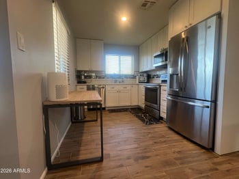 10013 Lakeview Cir, Sun, AZ 85351