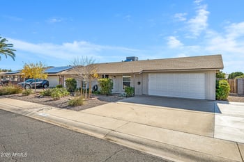 10013 Mission Ln, Sun, AZ 85351