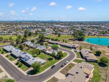10013 W Lakeview Cir N, Sun City, AZ 85351