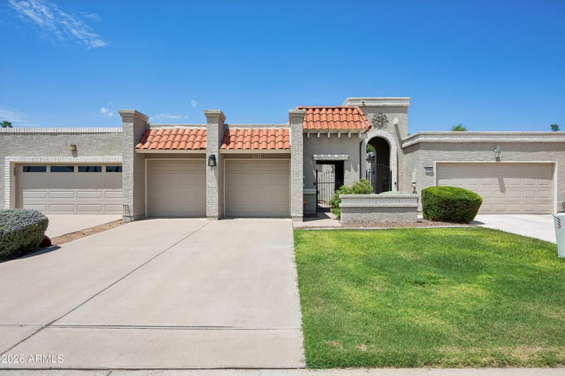 10014 Michigan Ave, Sun Lakes, AZ 85248