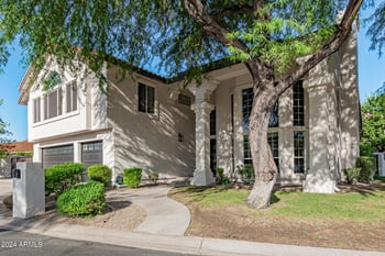 10015 55th St, Paradise Valley, AZ 85253
