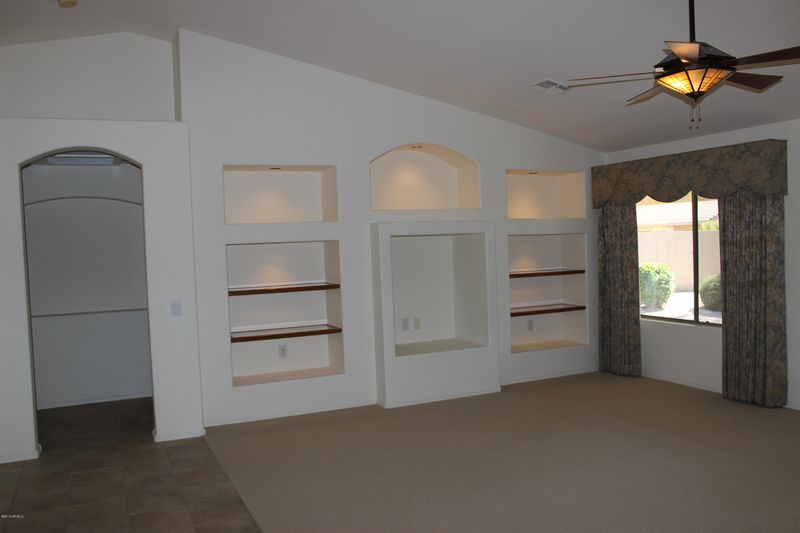10015 E Arrowvale Dr, Sun Lakes, AZ 85248