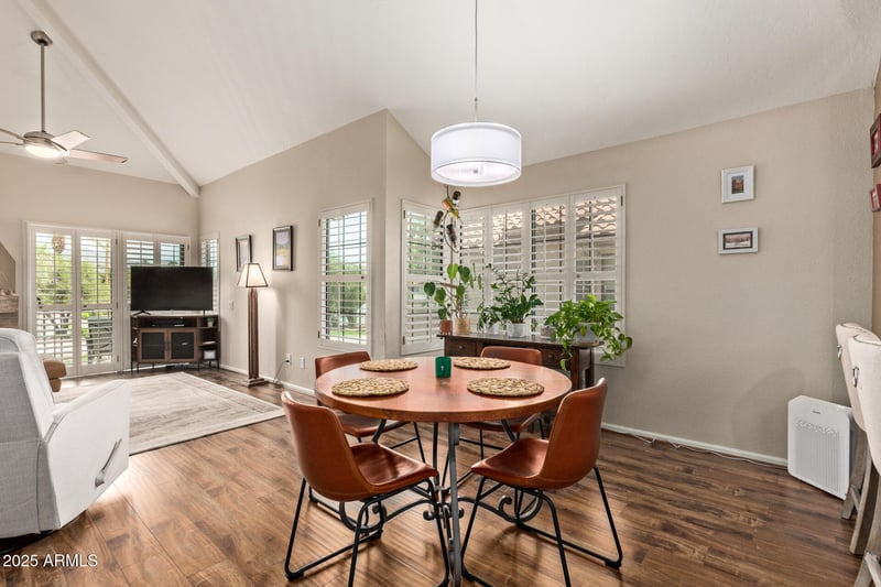 10015 Mountain View Rd #2006, Scottsdale, AZ 85258