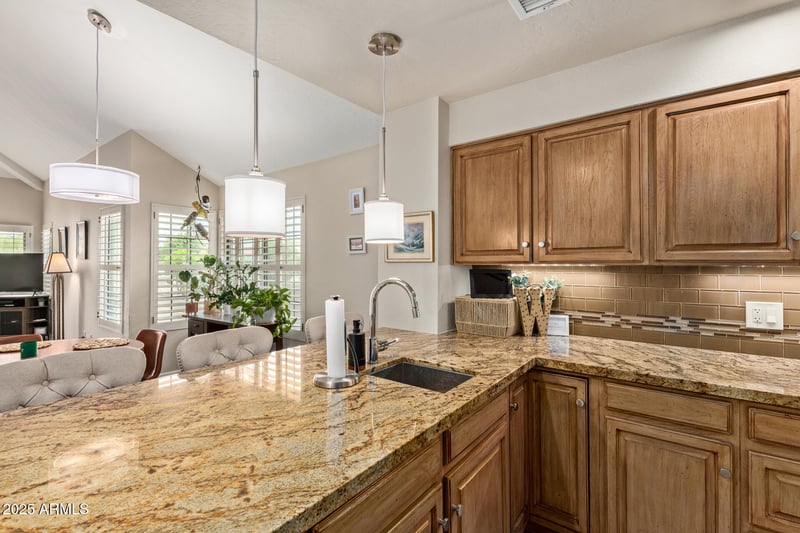 10015 Mountain View Rd #2006, Scottsdale, AZ 85258
