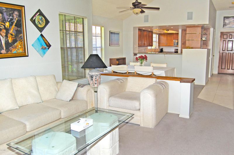 10015 Mountain View Rd #2012, Scottsdale, AZ 85258