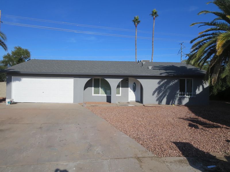 10015 N 40th Dr, Phoenix, AZ 85051