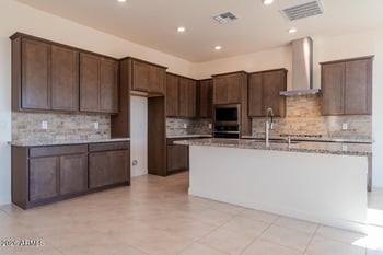 10016 36th Ave, Laveen, AZ 85339