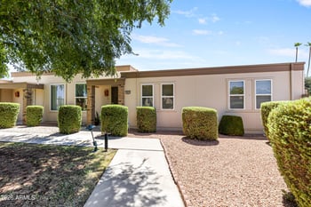 10016 W Hawthorn Dr, Sun City, AZ 85351