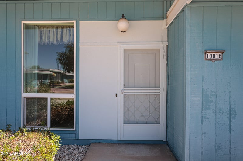 10016 W Lancaster Dr, Sun City, AZ 85351