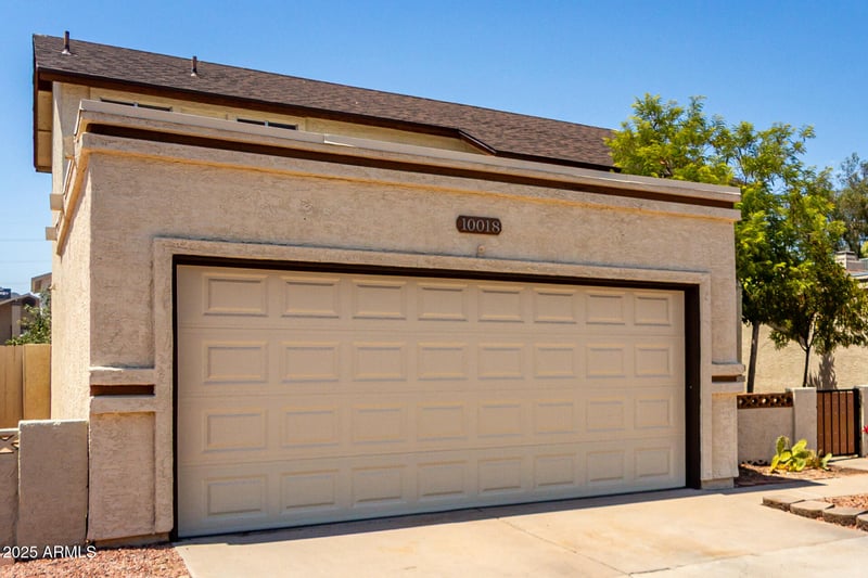 10018 66th Ave, Glendale, AZ 85302