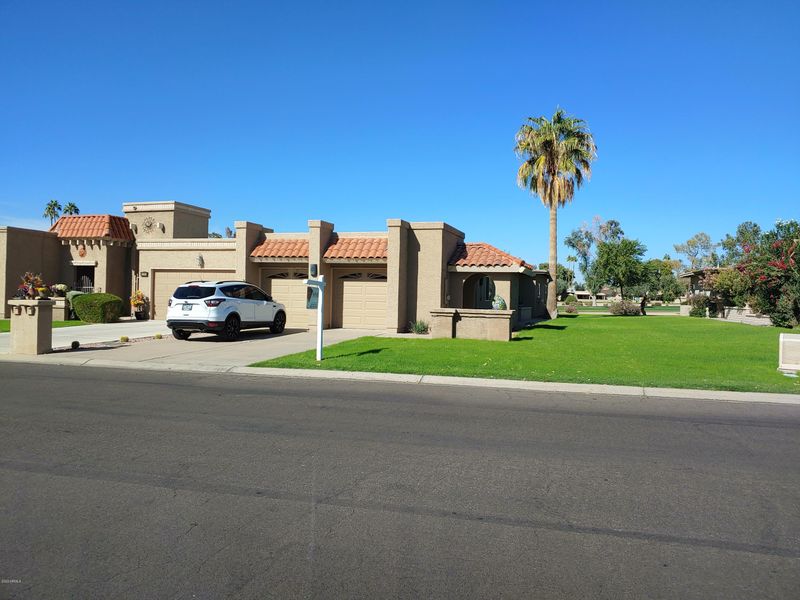 10018 E Michigan Ave, Sun Lakes, AZ 85248