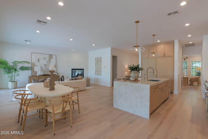 10018 E Ridgerunner Dr, Scottsdale, AZ 85255