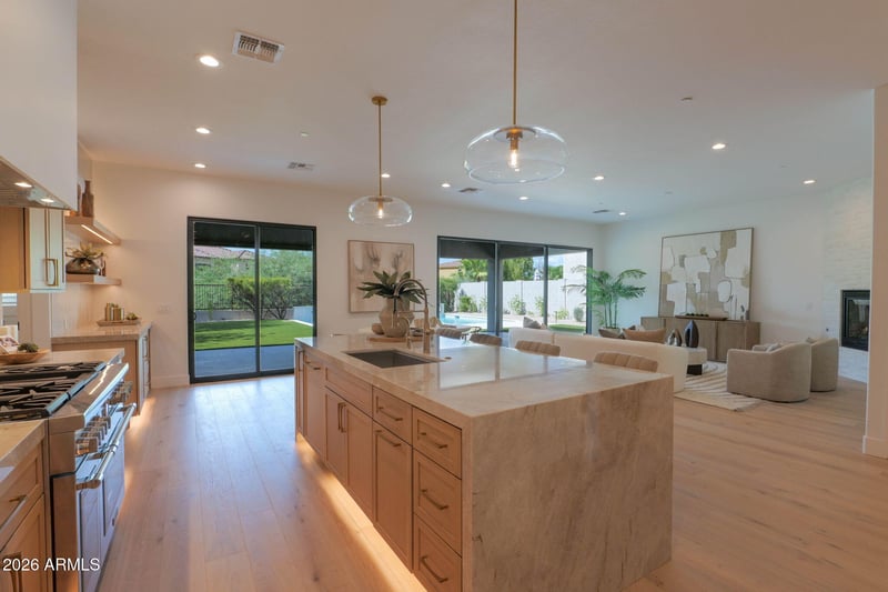 10018 E Ridgerunner Dr, Scottsdale, AZ 85255