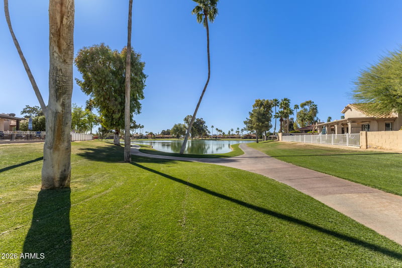 10018 Watford Way, Sun Lakes, AZ 85248