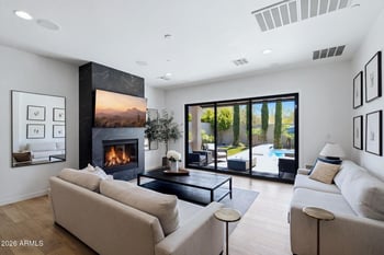 10019 E Hillside Dr E, Scottsdale, AZ 85255