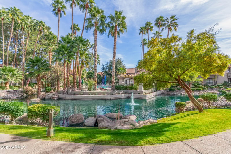 10019 Mountain View Rd #1121, Scottsdale, AZ 85258