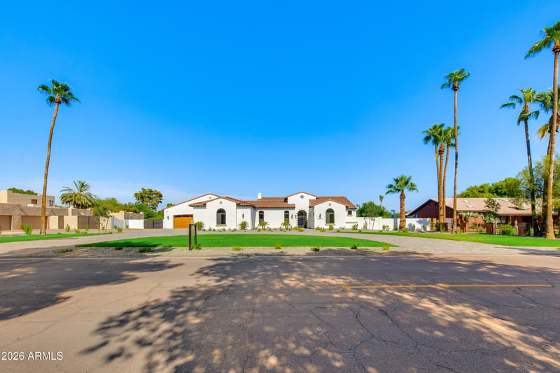 10019 56th St, Paradise Valley, AZ 85253