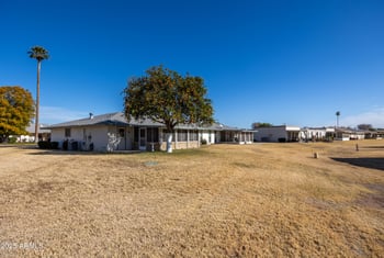 10019 Shasta Dr, Sun City, AZ 85351