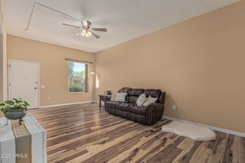 10019 Thunderbird Blvd, Sun, AZ 85351