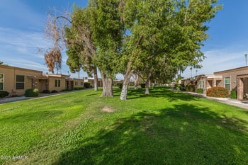 10019 Thunderbird Blvd, Sun City, AZ 85351