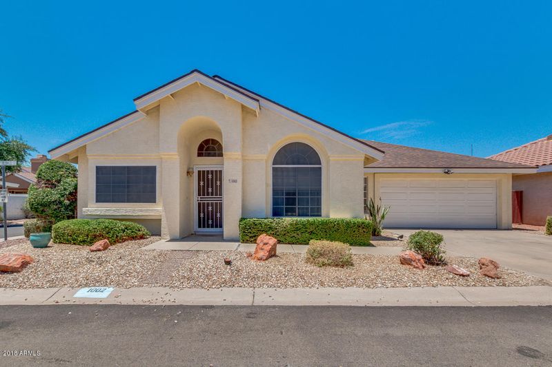 1002 E Annette Dr, Phoenix, AZ 85022