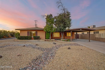 1002 E Glenn Dr, Phoenix, AZ 85020