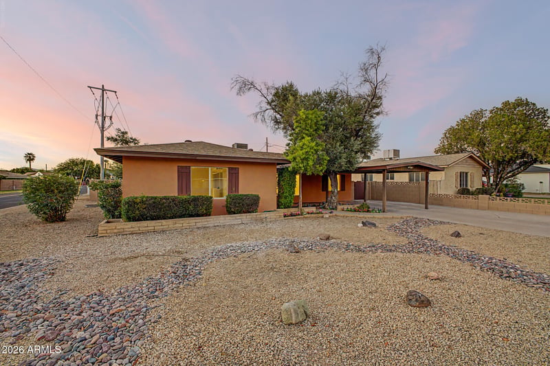 1002 E Glenn Dr, Phoenix, AZ 85020
