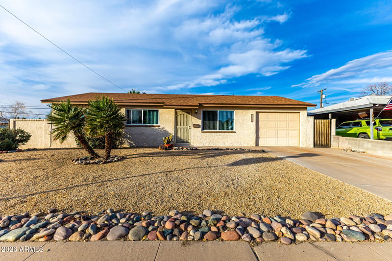 1002 E Orchid Ln, Phoenix, AZ 85020