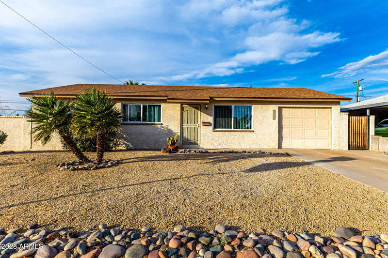 1002 E Orchid Ln, Phoenix, AZ 85020