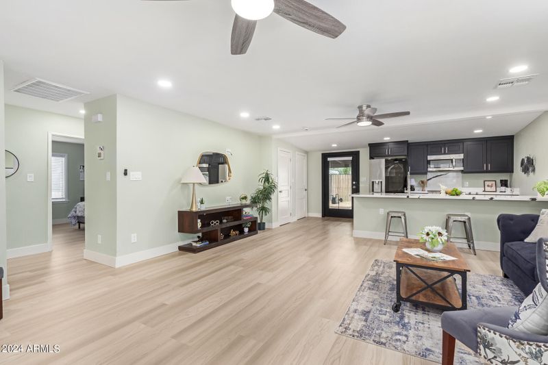 1002 E Pierson St, Phoenix, AZ 85014
