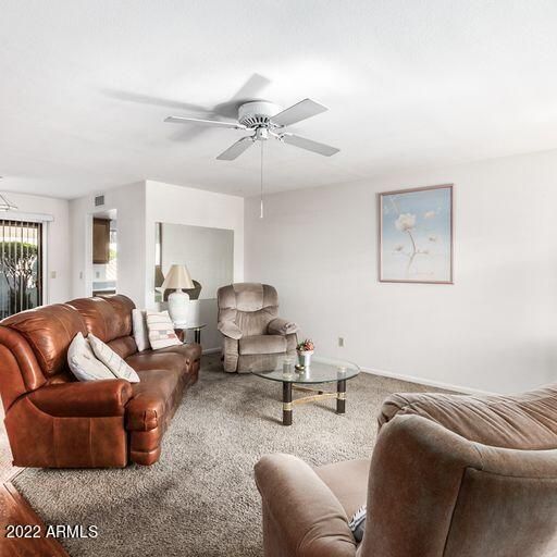 1002 E Wagoner Rd, Phoenix, AZ 85022