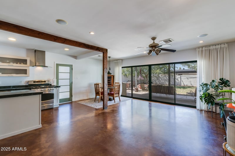 1002 Indianola Ave, Phoenix, AZ 85013