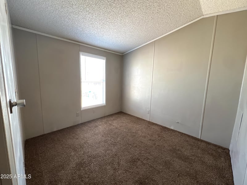 1002 Kachina Trl, Phoenix, AZ 85041