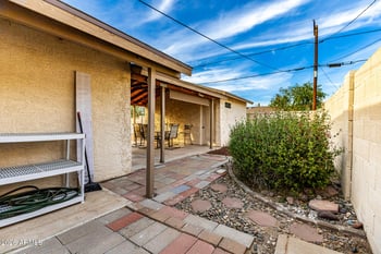 1002 Orchid Ln, Phoenix, AZ 85020