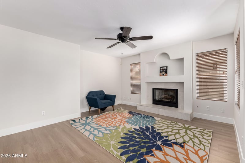 1002 Port Dr, Gilbert, AZ 85233
