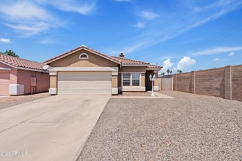 1002 Slater Cir, Mesa, AZ 85206
