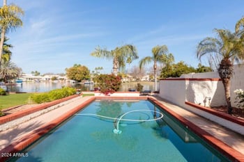 1002 W Coast Dr, Gilbert, AZ 85233