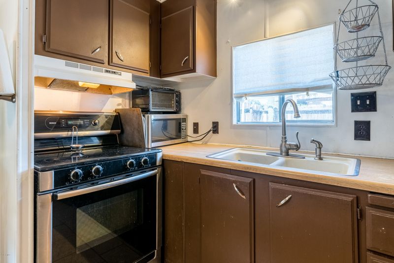 1002 W Mcneil St, Phoenix, AZ 85041