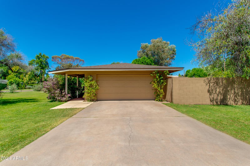 1002 W Solano Dr, Phoenix, AZ 85013