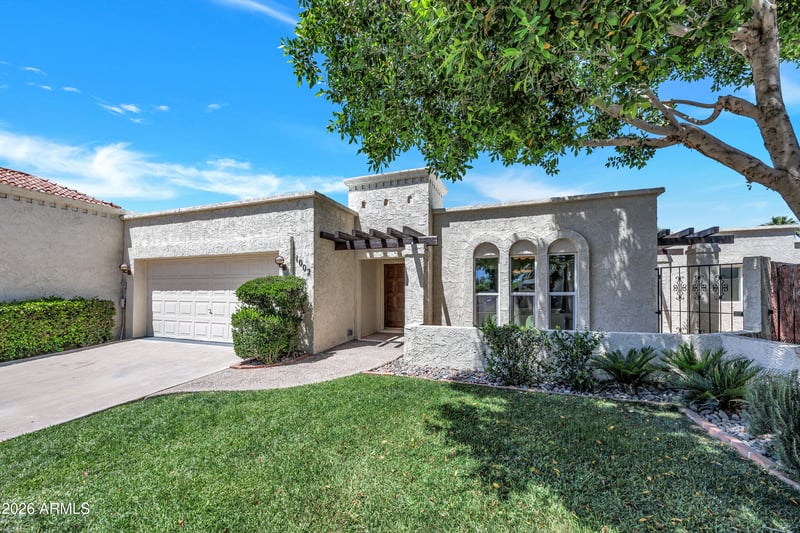 1002 Solar Dr, Phoenix, AZ 85021