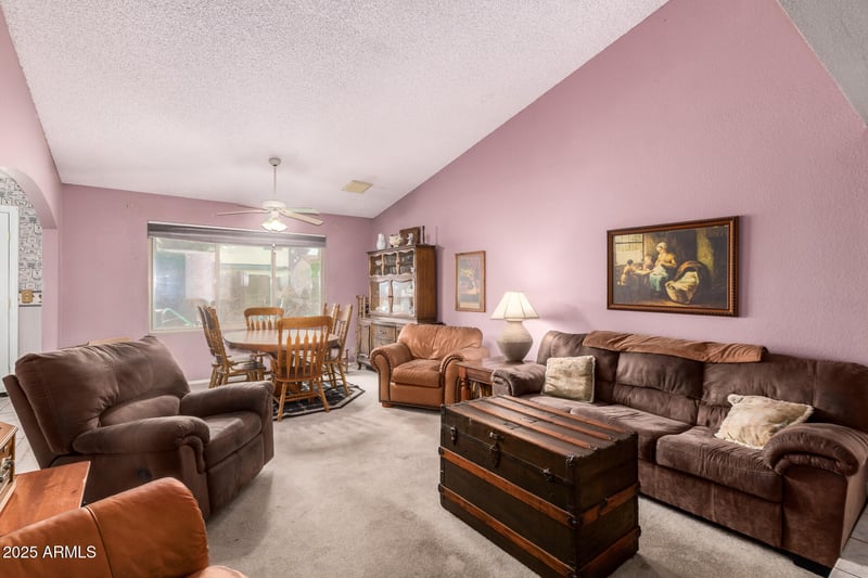 10020 65th Ave, Glendale, AZ 85302