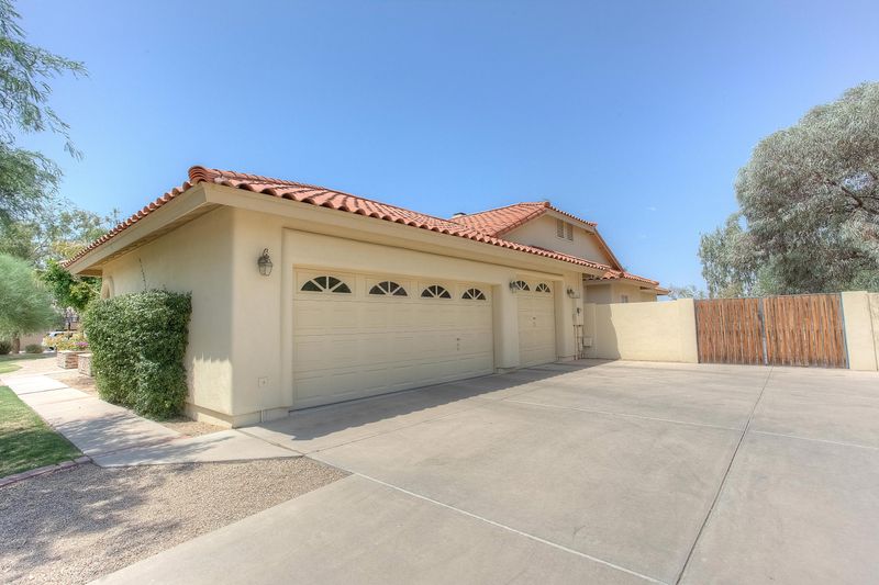 10020 N 111th Pl, Scottsdale, AZ 85259