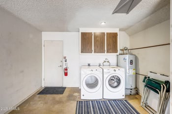 10020 Royal Oak Rd #E, Sun City, AZ 85351